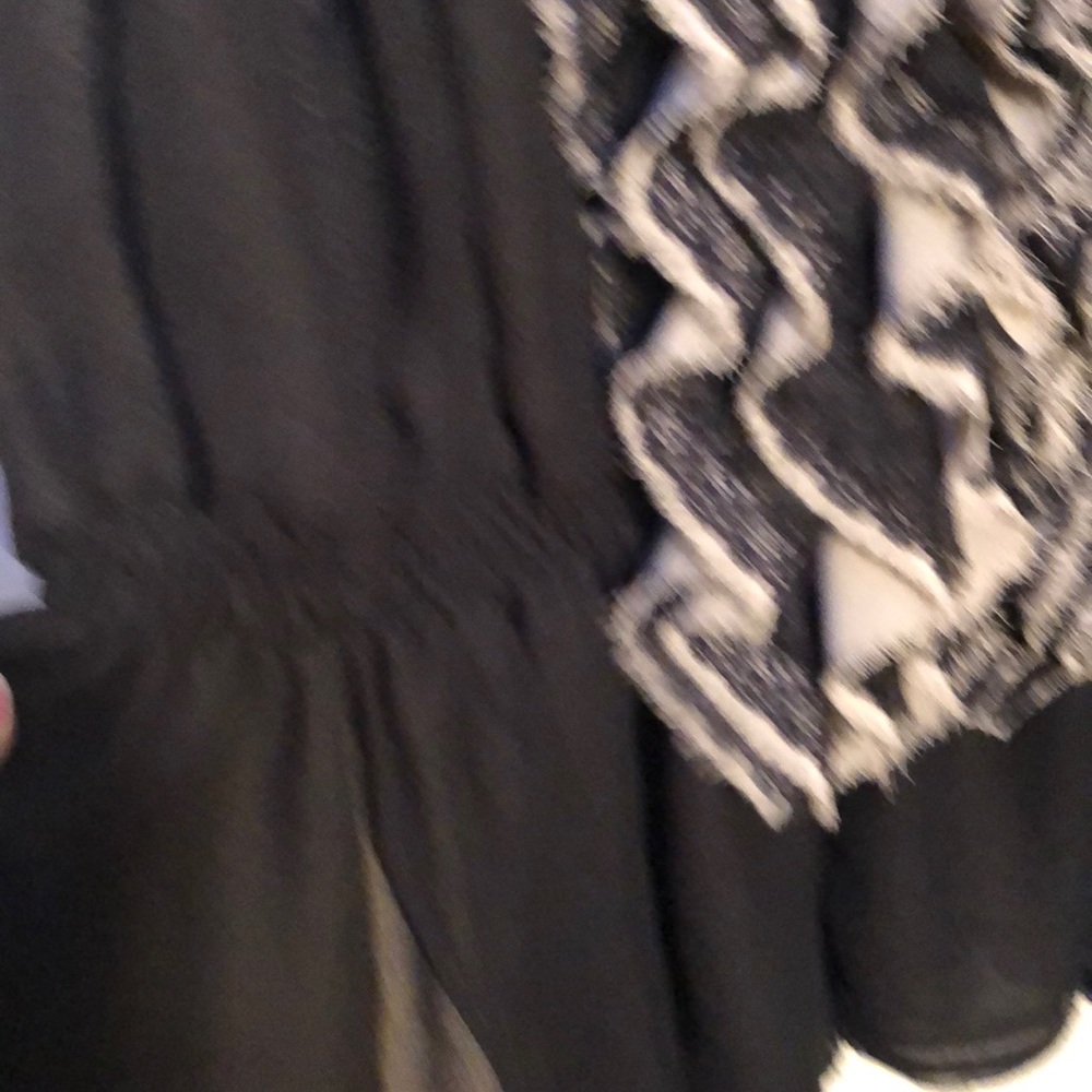 Robert Rodriguez Ruffle Tank Top - Picture 4 of 7